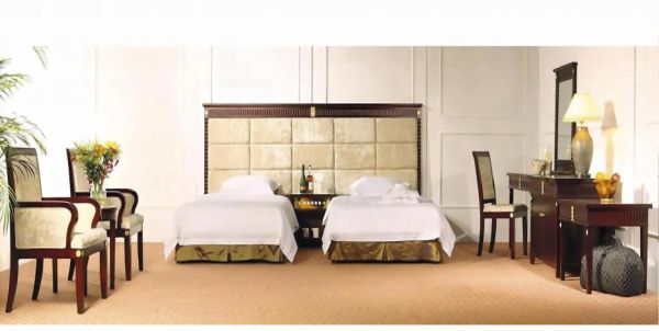 Luxury Hotel Bedroom Suite